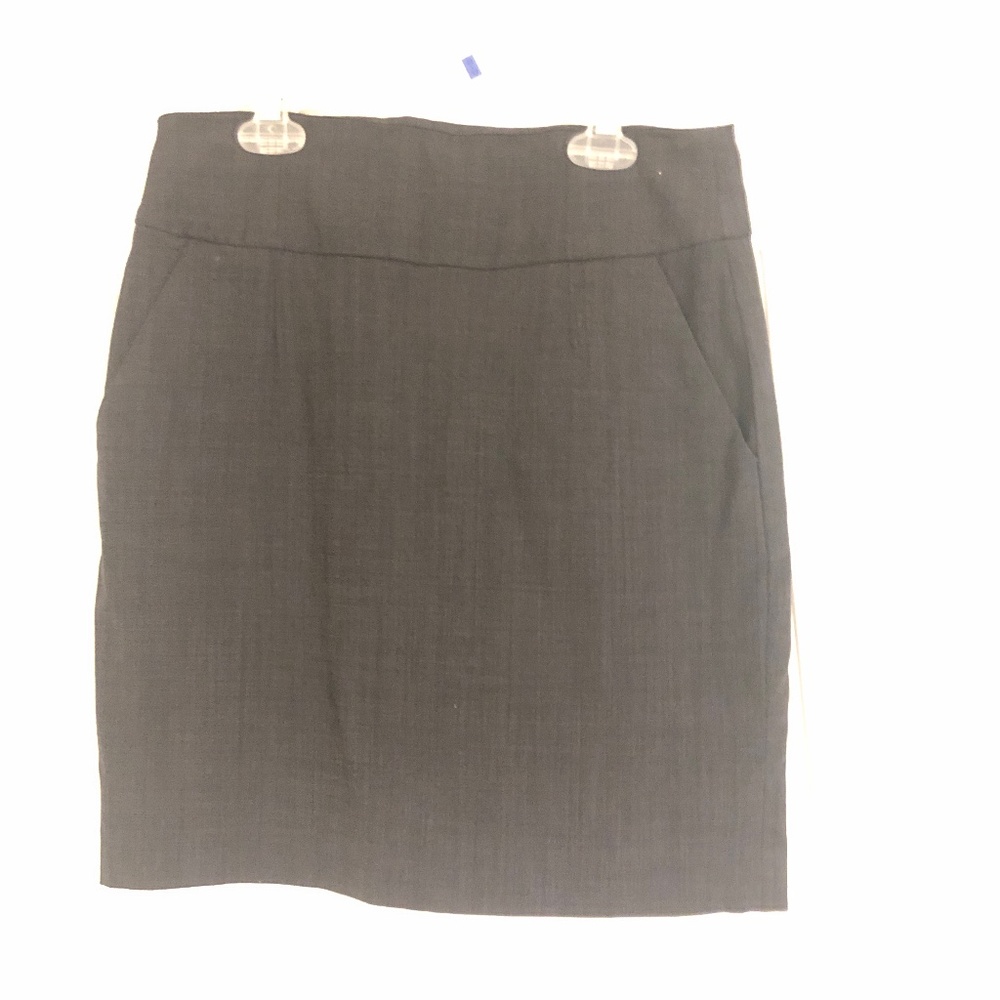 Banana Republic Black Pencil Skirt - 2P